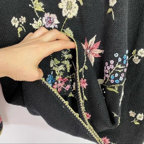 Vintage Floral Embroidered Y2K Pullover Sweater Tunic Womens Size Medium Black - Picture 10 of 13